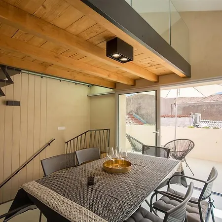 Nyaraló Stonehouse Sepia - 6 Ppl, Centre, Near Split Airport