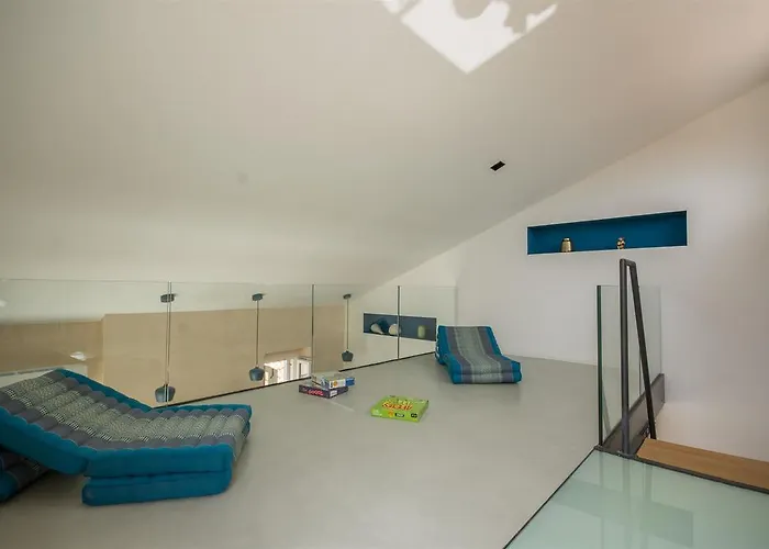 Hébergement de vacances Stonehouse Sepia - 6 Ppl, Centre, Near Split Airport *