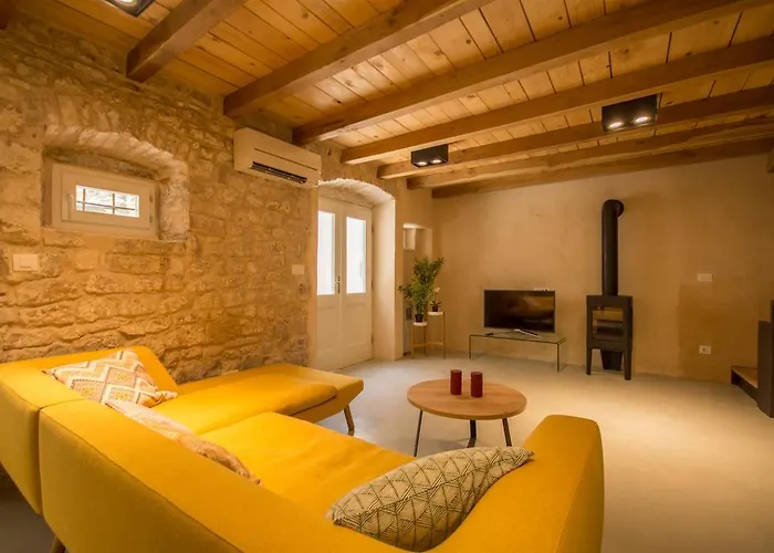 Stonehouse Sepia - 6 Ppl, Centre, Near Split Airport Trogir