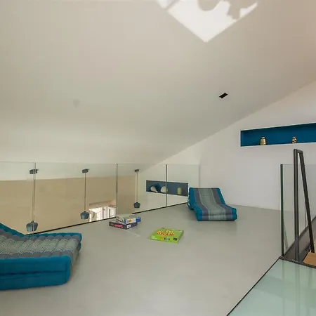 Dom wakacyjny Stonehouse Sepia - 6 Ppl, Centre, Near Split Airport *