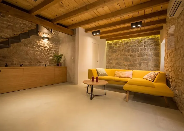 別荘 Stonehouse Sepia - 6 Ppl, Centre, Near Split Airport *